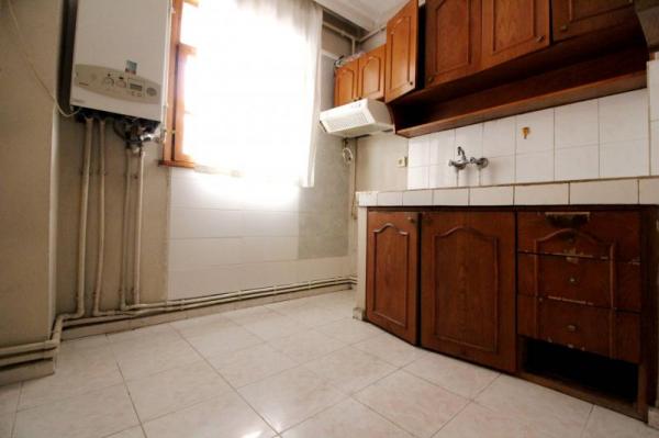 Home Vizyon 'dan  Bahçelievler Hürriyet Satılık 2+1 Daire.