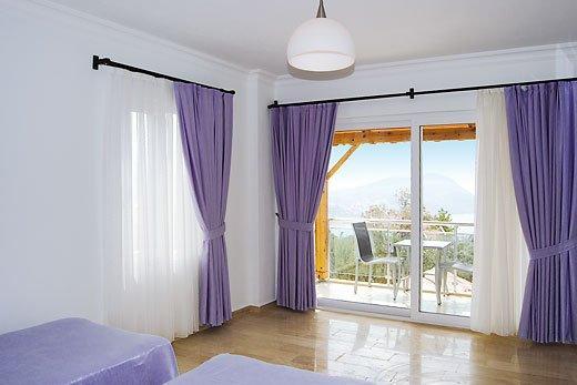 KAŞ KALKAN DA  KİRALIK ÖZEL HAVUZLU VİLLA
