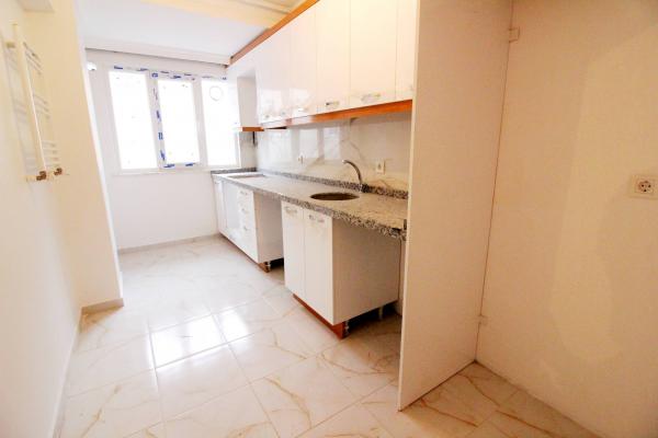 Home Vizyon 'dan Bahçelievler Şirinevler OTOPARKLI Satılık Sıfır Lüx 4+2 Dublex Daire.
