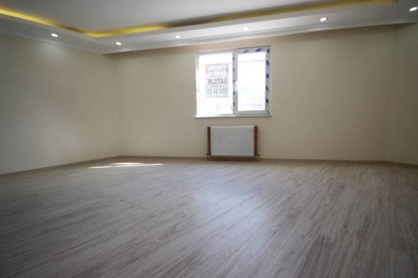 Home Vizyon 'dan Yenibosna Radarda Satılık Süper Lüx OTOPARKLI 2+1 Daire.