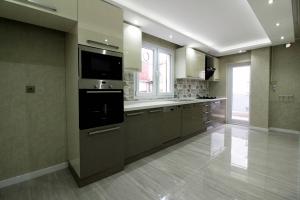 Home Vizyon 'dan Bahçelievler Yenibosna Satılık Site İçinde Lüx Sıfır 3+1 Daire.