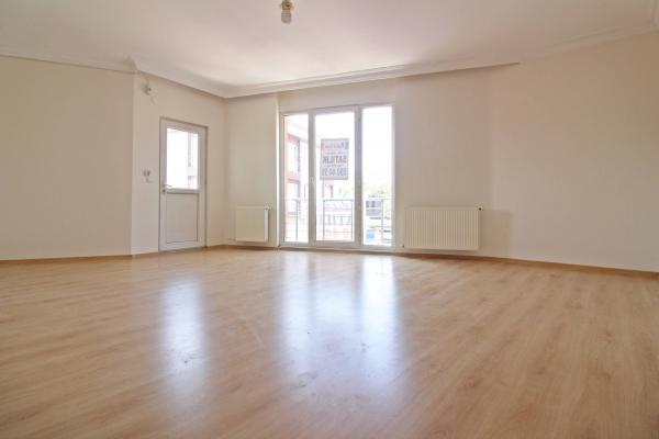 Home Vizyon 'dan Bahçelievler Kocasinan Satılık Lüx OTOPARKLI 5+2 Dublex Daire.