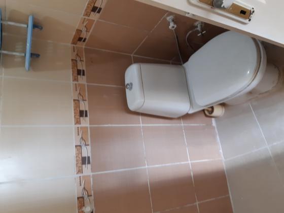 Kocamustafapaşa yakın 1+1+geniş hol 65m2 kombili balkonlu içi yapılı 3.son kat kiralık daire.