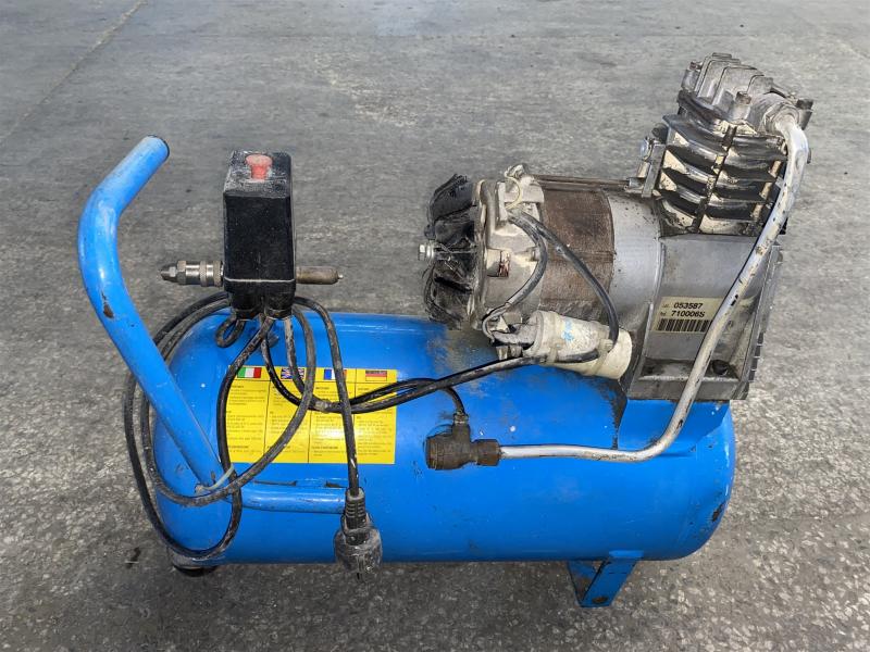 KOMPRESÖR EV TİPİ 24 LİTRE, 1TL, (Bayrampaşa),