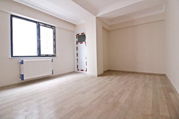 Home Vizyon 'dan Bahçelievler Siyavuşpaşa Sıfır Lüx 3+2 Dublex Daire.