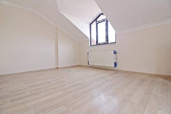 Home Vizyon 'dan Bahçelievler Siyavuşpaşa Sıfır Lüx 3+2 Dublex Daire.