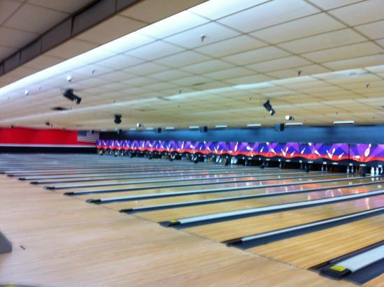 Turnkey Bowling and Entertainment Centers Establishment