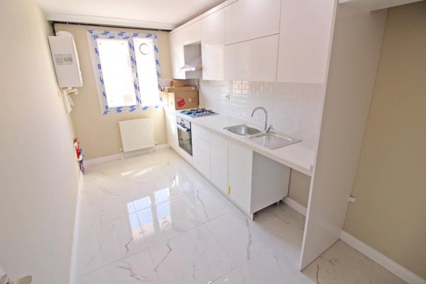 Home Vizyon 'dan Bahçelievler Şirinevlerde Satılık Sıfır Süper Lüx 4+2 Dublex Daire.