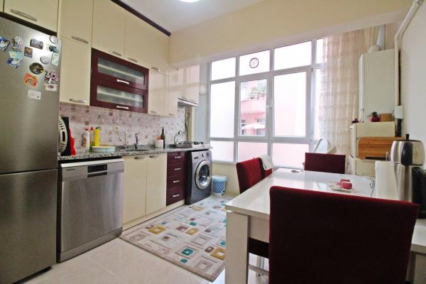 Home Vizyon 'dan Bahçelievler Soğanlı Merkezde Satılık 3+1 Daire.