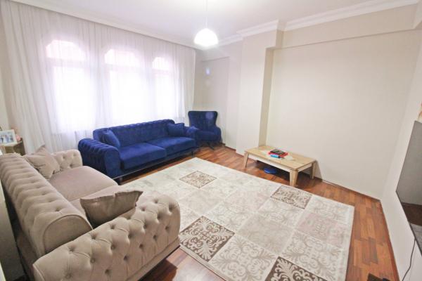 Home Vizyon 'dan Bahçelievler Soğanlı Merkezde Satılık 3+1 Daire.