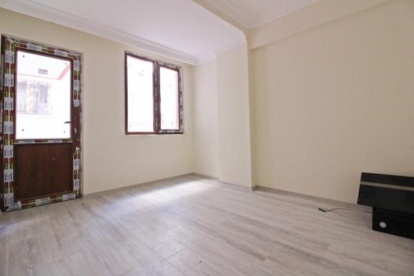 Home Vizyon'dan  Bahçelievler Şirinevler Sıfır Lüx OTOPARKLI Geniş 3+1 Daire.
