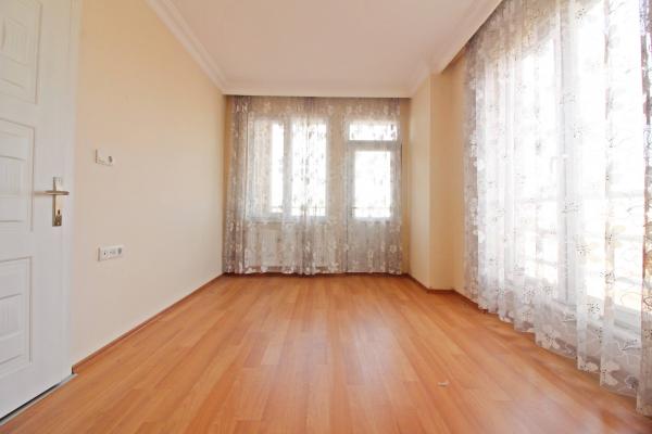 Home Vizyon 'dan Bağcılar Barbaros Butik Sitede Lüx 3+1 Daire.