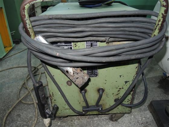 SATILIK 400 AMPER KAYNAK MAKİNASI