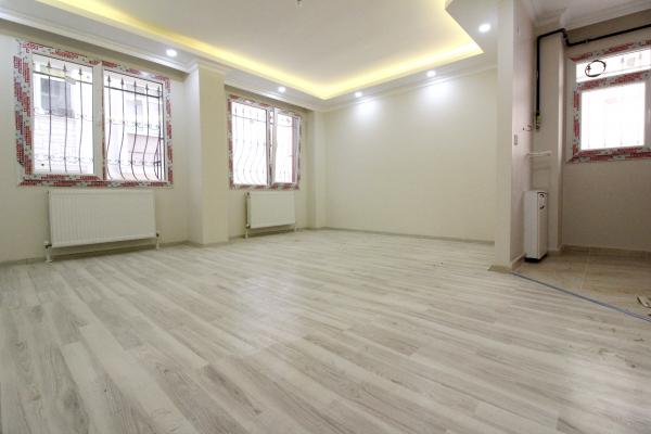 Home Vizyon 'dan Bahçelievler Yenibosna Satılık Lüx 1+1 Daire.