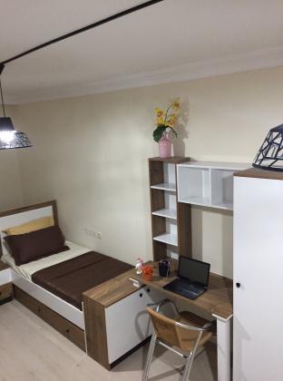 üniversite caddesinde herşey dahil 680 tlden başlayan kiralık apartlar