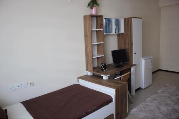 üniversite caddesinde herşey dahil 680 tlden başlayan kiralık apartlar