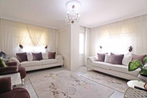 Home Vizyon 'dan Bahçelievler Çobançeşme Ferah Masrafsız 3+1 Daire.