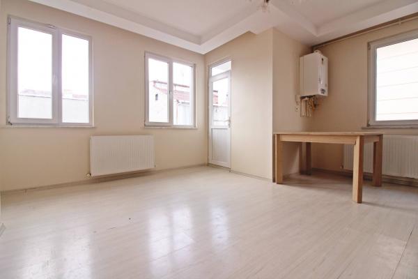 Home Vizyon 'dan Bahçelievler Zafer Satılık Lüx 3+2 Dublex Daire.