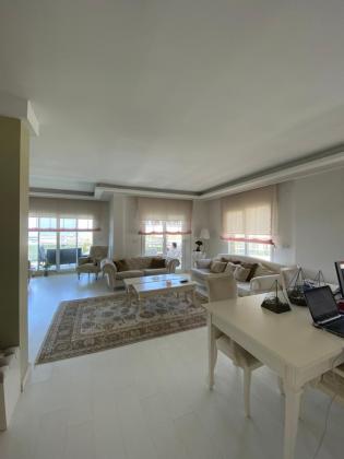 KUŞADASI TÜRKMEN'DE SATILIK BÜYÜK 3+1 DAİRE