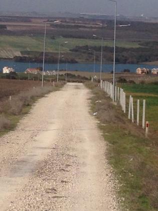 SİLİVRİ İLÇESİNDE SATILIK KONUT İMARLI 500 METREKARELİK ARSA