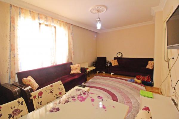 Home Vizyon 'dan Bahçelievler Zafer Ferah 2+1 Daire.