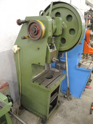 SATILIK 25 TON EKSANTRİK PRES