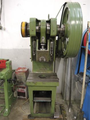 SATILIK 25 TON EKSANTRİK PRES