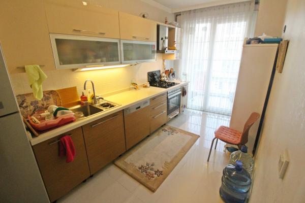 Home Vizyon 'dan Bahçelievler Yenibosna Radar Cadde Üstü Lüx 3+1 Daire.