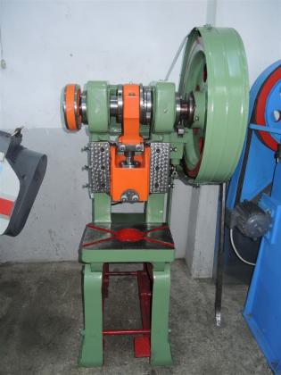 SATILIK 15 TON REVİZYONLU EKSANTRİK PRES