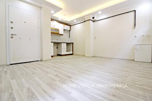 Home Vizyon 'dan Bahçelievler Yenibosna Radar Satılık Lüx 1+1 Daire.