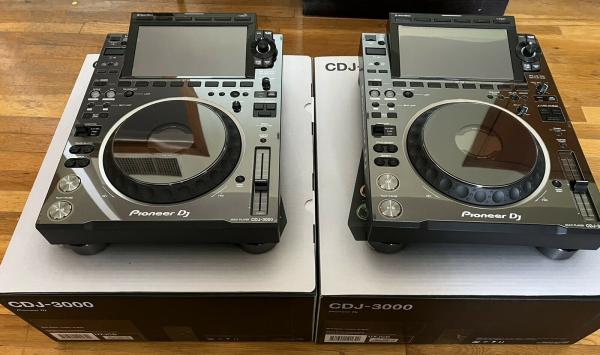 Pioneer CDJ-3000, Pioneer CDJ 2000NXS2, Pioneer DJM 900NXS2 , Pioneer DJ DJM-V10 DJ Mixer,  Pioneer DJ XDJ-RX3, Pioneer XDJ XZ , Pioneer DJ DDJ-REV7