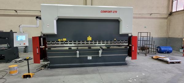 CONFORT 4100mm 270 Ton 3 Eksen Cnc LİNDA Machine Abkant Pres
