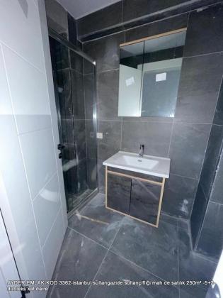 sultançifliği mah de satılık 250m² -5+2-dubleks kat daire