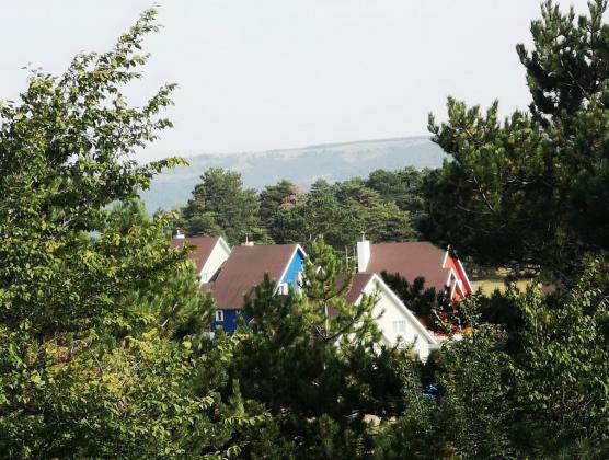 YEDİGÖLLER DAĞ EVİ