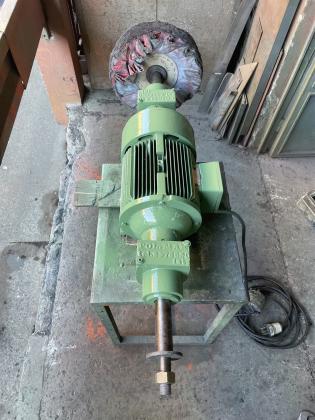 POLMAK MARKA 5,5 HP POLİSAJ MOTORU