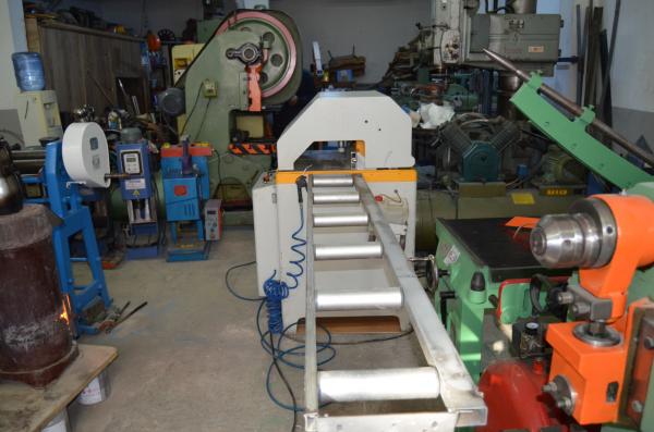 400 LÜK NİKMAK PKM-01S ALÜMİNYUM KESİM MAKİNASI