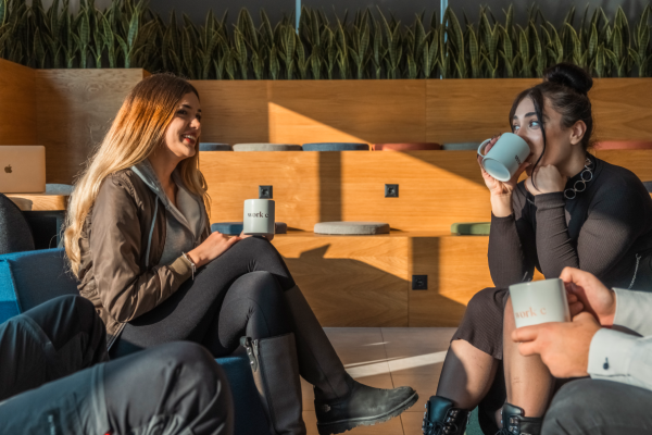 Antalya Sanal Ofis Work C'de 5 Kişilik Hazır Ofis