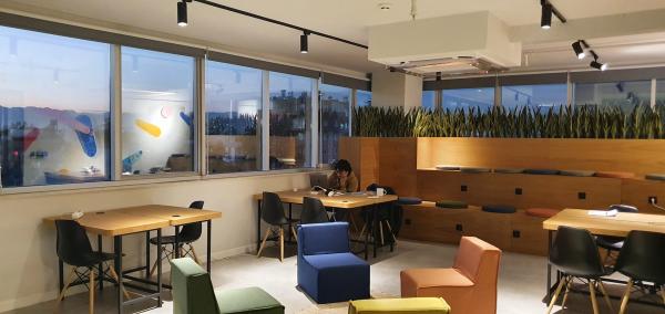 Antalya Sanal Ofis Work C'de 5 Kişilik Hazır Ofis