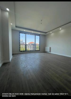 istanbul Bahçelievler merkez  mah de satılık 185m² 6+1-dübleks.kat daire