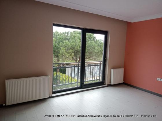istanbul Arnavutköy taşoluk da satılık 300m² 6+1 –tribleks villa