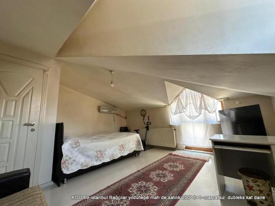 istanbul Bağcılar yıldıztepe mah de satılık 200² 5+1–masrafsız  dubleks kat daire
