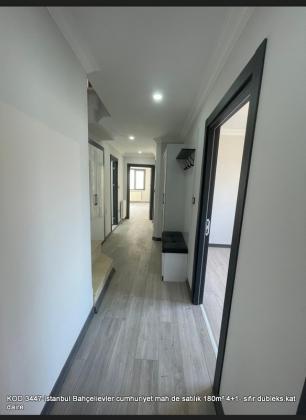 istanbul Bahçelievler cumhuriyet mah de satılık 180m² 4+1- sıfır dubleks.kat daire
