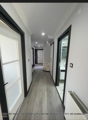 istanbul Bahçelievler cumhuriyet mah de satılık 180m² 4+1- sıfır dubleks.kat daire