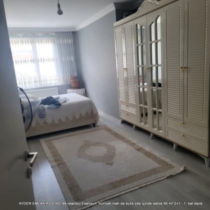 hürriyet mah de butik site içinde satılık 95 m² 2+1 - 1. kat daire