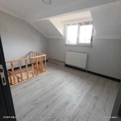 havalimanına yakın satılık 187m² 4+1 –dubleks.kat daire