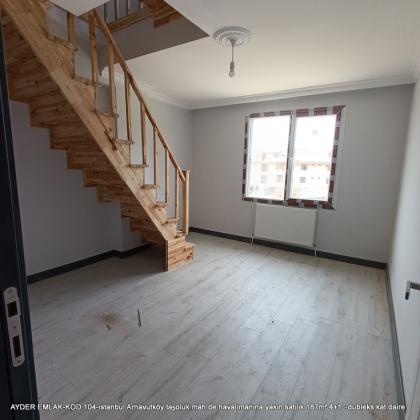 havalimanına yakın satılık 187m² 4+1 –dubleks.kat daire