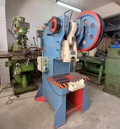 35 TON ÇELİK GÖVDE EKSANTERİK PRES