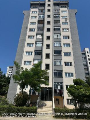 hadımköy mah de  havalimanına yakın site içinde satılık 75 m² 2+1 -6. kat daire
