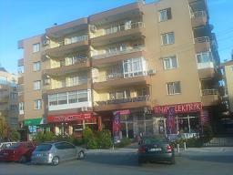 İZMİR/GAZİEMİR KOMBİLİ 140M2 3+1 DAİRE 30000TL