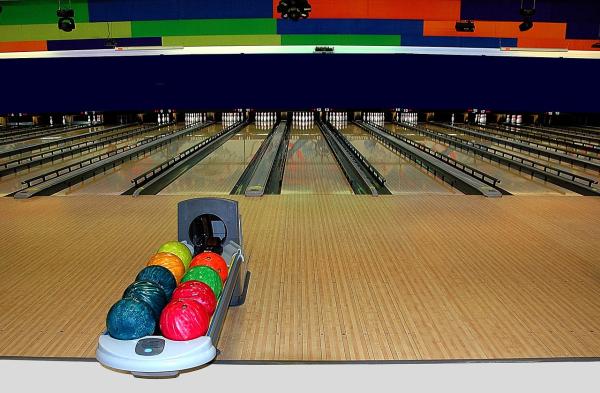 Balkans Amusement Park Equipment - Bowling Center Business Plan